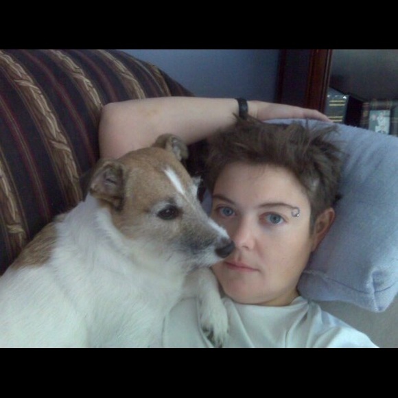 Meet your Posher, Laura - Picture 1 of 1